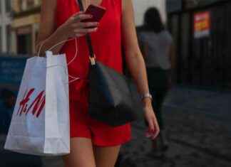 H&M lance un pop-up immersif à Paris avec collections capsule et seconde-main news-16092024-183045