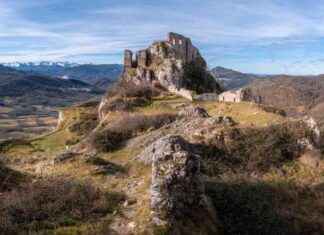 Découvrez un château cathare mystérieux lors d’une randonnée insolite ! news-24092024-104151