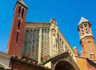 Église Saint-Christophe de Javel : Une Fondation Historique à Paris news-26092024-190046