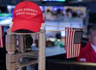 La reconquête de Trump: casquettes, vignettes, pancartes… news-29092024-230006