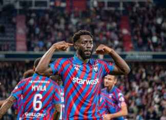 Record de buts d’Alexandre Mendy : le Stade Malherbe bat Martigues – Résultats du match de football. news-30102024-011116