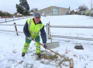 Commune des Côtes-d’Armor sous 5 cm de neige: Bernard au secours news-21112024-185402