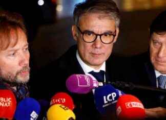 Nouveau gouvernement : Olivier Faure exclut François Bayrou comme futur premier ministre nouveau-gouvernement-olivier-faure-exclut-franois-bayrou-comme-futur-premier-ministre