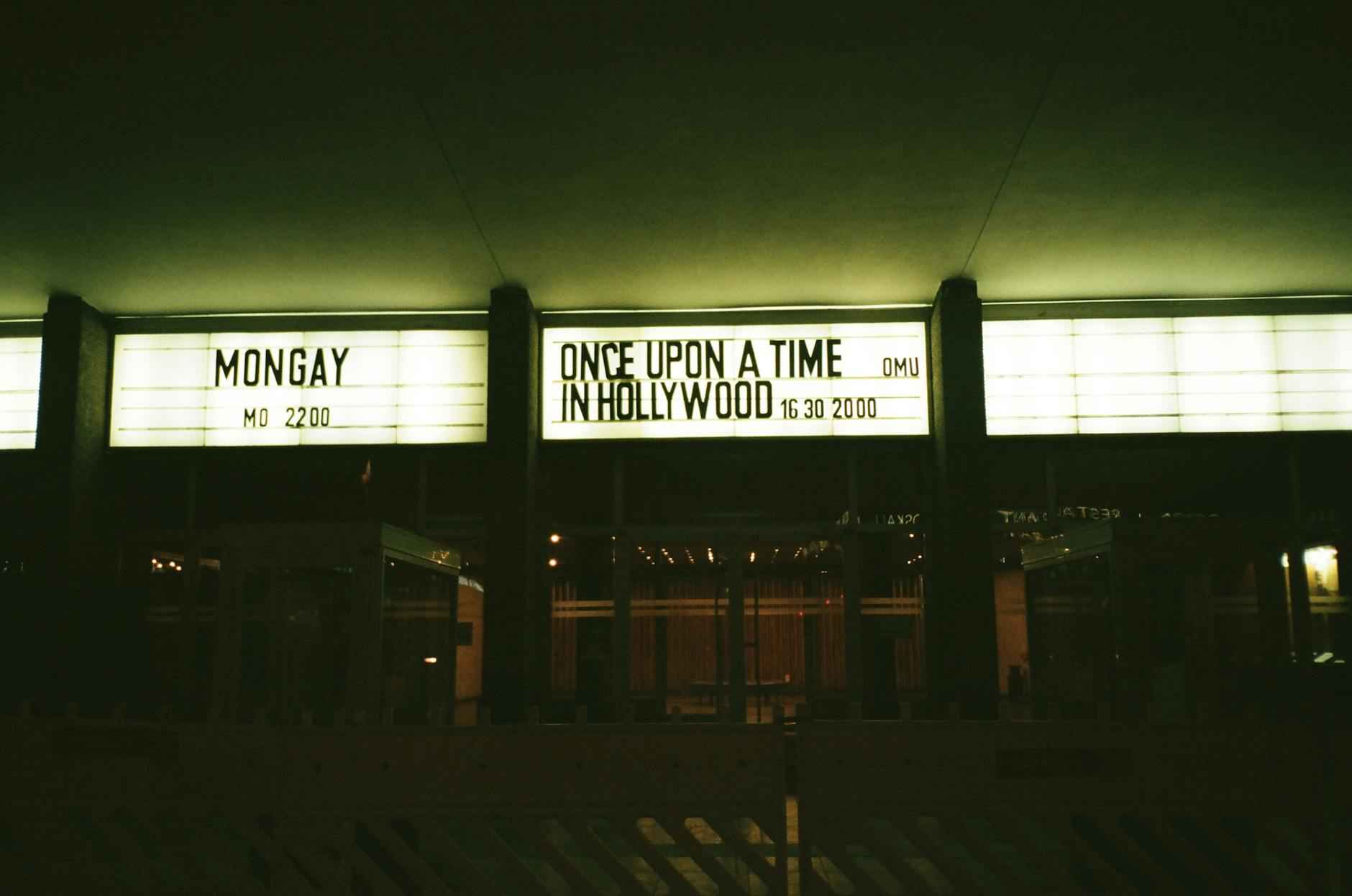 [Lieux insolites pour visionner des films]