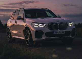 Mercedes-Benz GLE-Class Coupe: Un SUV Premium Qui Allie Force Et Style Mercedes-Benz GLE-Class Coupe: Un SUV Premium Qui Allie Force Et Style