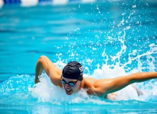 Les Performances Éblouissantes des Nageurs Français à Découvrir The Dazzling Performances of French Swimmers to Discover